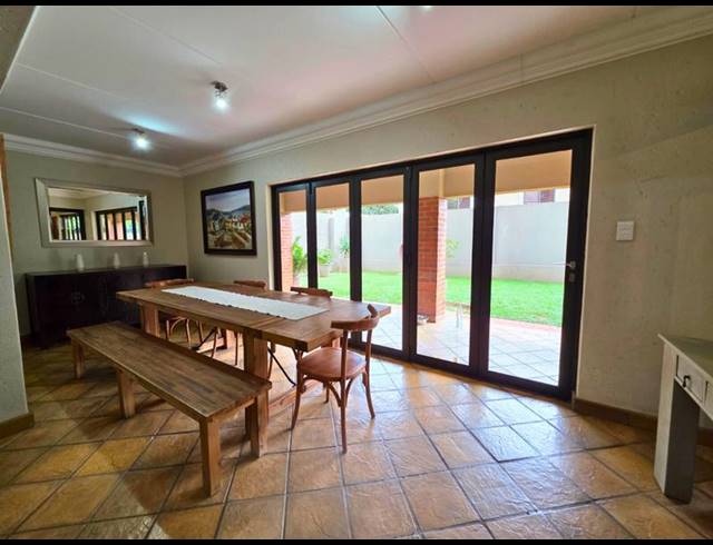 4 BEDROOM CLUSTER FOR SALE IN GLEN MARAIS